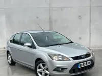 Used Ford Focus Zetec 2009 Silver Hatchback