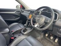 Used MG ZS Exclusive 111 HP (81 kW) 2023 Dynamic red SUV