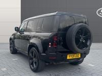 Used Land Rover Defender SE Dynamic 249 HP (183 kW) 2025 SUV