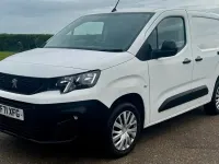 Used Peugeot Partner 131 HP (96 kW) 2022 White MPV