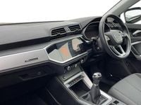 Begagnad Audi Q3 Design 147 HK (108 kW) 2022 Blå SUV