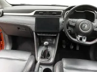 Used MG ZS Exclusive 106 HP (77 kW) 2023 Orange SUV