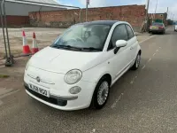 Usado Fiat 500 Lounge 69 HP (50 kW) 2008 Branco Citadino
