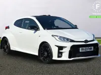 Used Toyota Yaris 272 HP (200 kW) 2021 White Hatchback