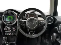 Used Mini Cooper Exclusive 134 HP (98 kW) 2019 Red Hatchback