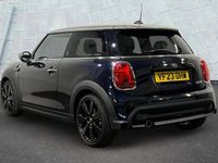 Begagnad Mini Cooper Exclusive 136 HK (100 kW) 2023 Svart Halvkombi