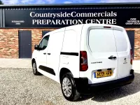 Used Peugeot Partner 100 HP (73 kW) 2021 White MPV