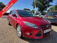 Used Ford Focus Zetec 115 HP (84 kW) 2014 Red Estate