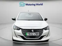 Used Peugeot e-208 Premium 100 kW (136 HP) 2022 White Hatchback