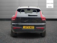Usado Volvo XC40 Plus 194 CV (142 kW) 2024 Negro SUV
