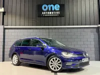 Begagnad VW Golf VII GT 150 HK (110 kW) 2020 Blå Kombi