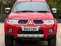 Käytetty Mitsubishi L200 176 HP (129 kW) 2013 Punainen Nouto