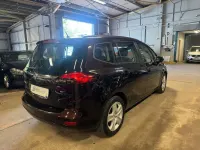 Used Vauxhall Zafira Tourer 130 HP (95 kW) 2014 Brown MPV