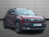 Used Renault R4 Iconic 110 kW (150 HP) 2026 Bicolour metallic  carmin red with diamond black  Estate