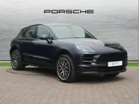 Used Porsche Macan 348 HP (255 kW) 2019 Blue SUV