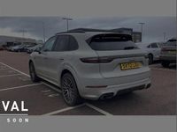Usado Porsche Cayenne Platinum Edition 456 HP (335 kW) 2022 Cinzento SUV