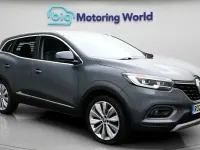 Usado Renault Kadjar Version S 140 HP (102 kW) 2020 Cinzento SUV
