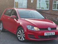 Used VW Golf VII SE 105 HP (77 kW) 2014 Red Hatchback