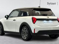 Used Mini Cooper Hatch 113 kW (154 HP) 2025 White Hatchback