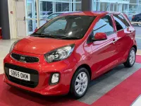 Used Kia Picanto 68 HP (50 kW) 2015 Red Hatchback