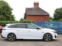 Used Peugeot 308 SW GT 134 HP (98 kW) 2025 White Estate