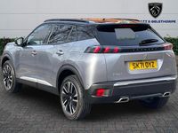 Usado Peugeot 2008 Premium 129 CV (94 kW) 2021 Gris SUV