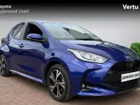 Used Toyota Yaris Design 116 HP (85 kW) 2024 Juniper blue (metallic paint) Hatchback