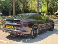 Used Porsche Panamera 422 HP (310 kW) 2017 Black Hatchback
