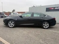Used Vauxhall Insignia SRi 136 HP (100 kW) 2019 Black Hatchback