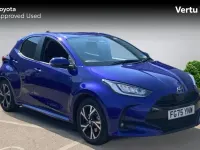 Used Toyota Yaris Design 116 HP (85 kW) 2025 Juniper blue (metallic paint) Hatchback