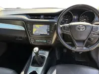 Used Toyota Avensis Business Edition 143 HP (105 kW) 2016 Grey Estate