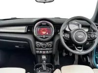 Begagnad Mini Cooper Exclusive 134 HK (98 kW) 2019 Grön Halvkombi