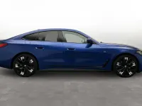 Usado BMW i4 M Sport 246 kW (335 CV) 2025 Azul Berlina