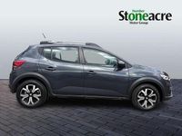 Used Dacia Sandero Prestige 90 HP (66 kW) 2022 Grey SUV
