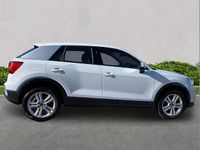 Używany Audi Q2 Sport 150 KM (110 kW) 2024 Biały SUV