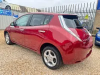 Used Nissan Leaf Acenta 80 kW (109 HP) 2015 Red Hatchback