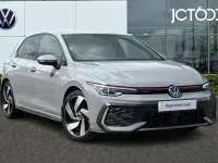 Usado VW Golf VIII GTI 261 HP (191 kW) 2024 Cinzento Citadino