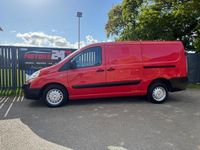 Used Peugeot Expert 90 HP (66 kW) 2014 Red Van