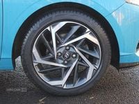 Used Hyundai i20 Premium 100 HP (73 kW) 2023 Turquoise Hatchback