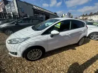 Used Ford Fiesta Zetec 2016 White Hatchback