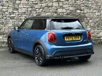 Used Mini Cooper Classic 134 HP (98 kW) 2022 Blue Hatchback