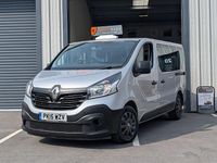 Usado Renault Trafic Business 2015 Prateado Monovolume
