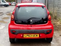 Used Peugeot 107 Active 67 HP (49 kW) 2014 Red Hatchback