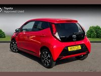 Used Toyota Aygo Trend 72 HP (52 kW) 2019 Red pop Hatchback