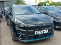 Usado Kia e-Niro 147 kW (201 HP) 2022 Preto SUV