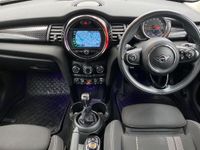 Used Mini Cooper S Classic 189 HP (139 kW) 2019 Silver Hatchback