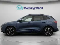 Second-hand Ford Kuga ST-Line X 225 CP (165 kW) 2022 Albastru SUV