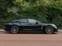 Usado Porsche Panamera Platinum Edition 353 CV (259 kW) 2023 Negro Berlina