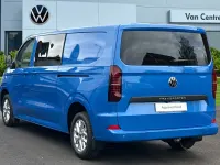 Ny VW Transporter Pro 2025 Blå Van