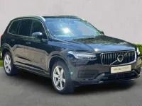 Used Volvo XC90 Momentum 235 HP (172 kW) 2022 SUV